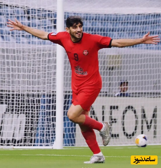 گل تماشایی مهدی ترابی در دقیقه10 بازی مقابل هوادار