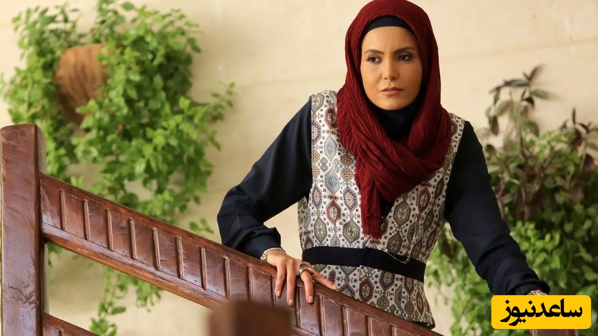 نگاهی به چیدمان منزل دوبلکس و باشکوه سامیه لک بازیگر سریال آنام با منظره جنگل/ تبلور سبک مونوکروم در لوستر آویز مجلل، تابلو های هنری، مبلمان چستر و...