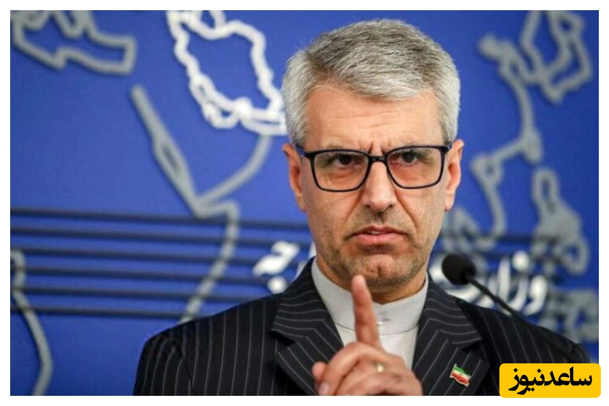 سخنگوی وزارت امور خارجه را هرگز با این استایل ندیده بودید/ تیپ غیر رسمی بقائی در تنگه هرمز و در نزدیکی آبهای زیبای خلیج فارس+عکس