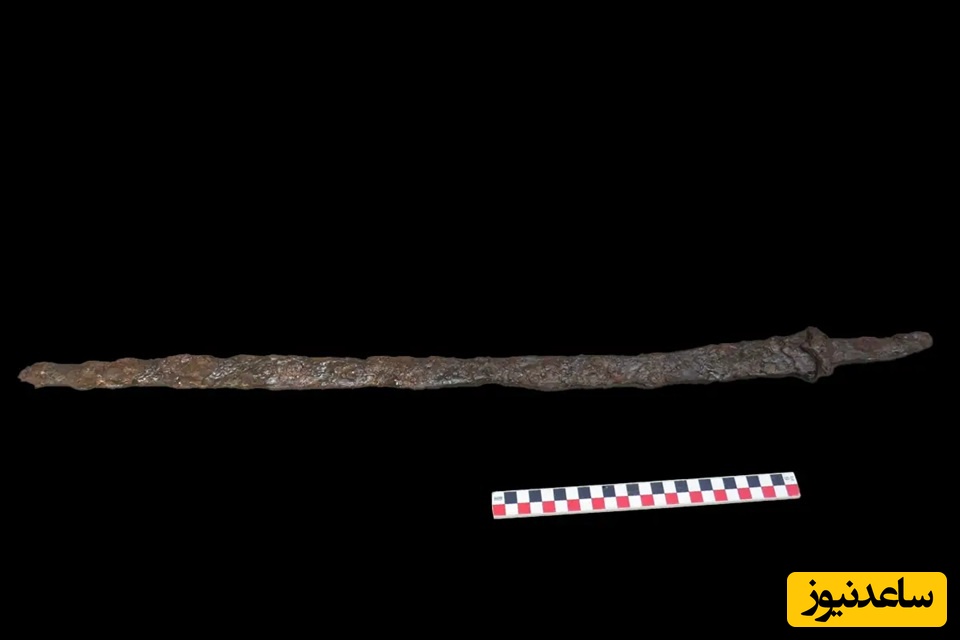 شمشیر کشف شده در مقبرۀ جنگجو