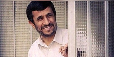 برگردیم به چند سال قبل و گشتی در حیاط خانه باصفای محمود احمدی‌نژاد ؛ از لباس راحتی رئیس‌جمهور سابق با دمپایی در جلوی دوربین تا برداشت محصولات اُرگانیک از باغچه سرسبز حیاط