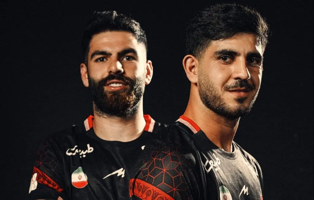 گُل یا پوچ بازی کردن باحال و خنده دار محمد خدابنده لو و یاسین سلمانی با ستاره های کم سن و سال تیم ملی/ آخر خنده‌اس+فیلم