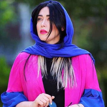 سارا منجزی پور