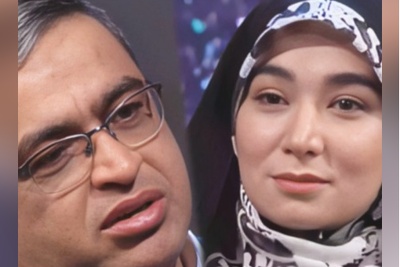 معایب تک‌فرزندی از زبان دکتر سعید عزیزی: الان کمترین تعداد فرزند در اروپا سه فرزندیه چون باعث درگیری شخصیتی میشه و...+ویدیو/ چقدر با حرفاش موافقین؟