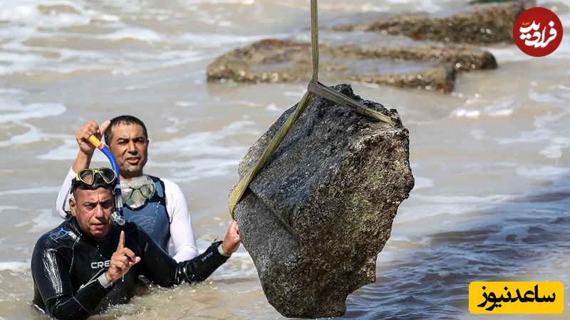 یک اثر باستانی روز پنجشنبه از بستر دریا در بندر ابوقیر در اسکندریه، مصر بیرون کشیده شد