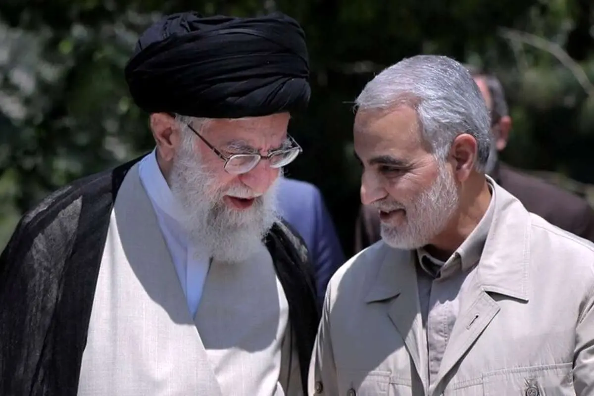 روایتی از حضور حاج‌قاسم در بیت رهبری و توجه خاص رهبر شهید انقلاب به ایشان+فیلم