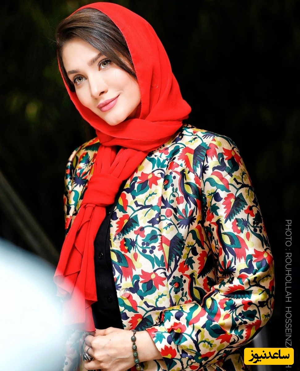 پیاده روی صبحگاهی با استایل شیک و دلبرانه/ سلیقه‌ی ساناز سعیدی تو انتخاب لباس حرف نداره!