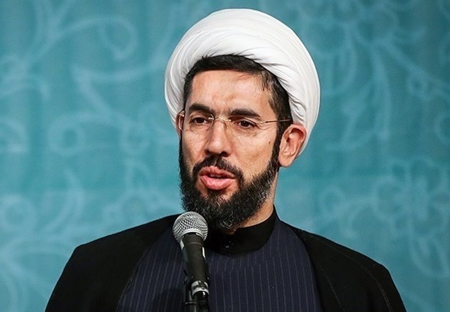 تحصیل دانشگاهی زمانی معنا دارد که گرهی از جامعه بگشاید!