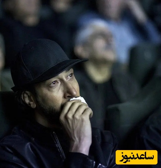 بهرام افشاری با چشمانی اشکبار در مراسم یادبود یکی از جانباختگان حوادث دی 1404: حالم خوب نیست و سخت است صحبت کردن... قول می‌دهم که انسان بهتری باشم