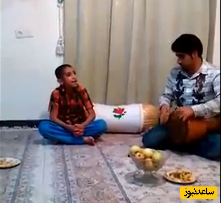 شاهکار خوانندگی بی نظیر یک پسر ایرانی اهل دل با آهنگ لری/ پدرش چه قربون صدقه ای میره+ویدیو