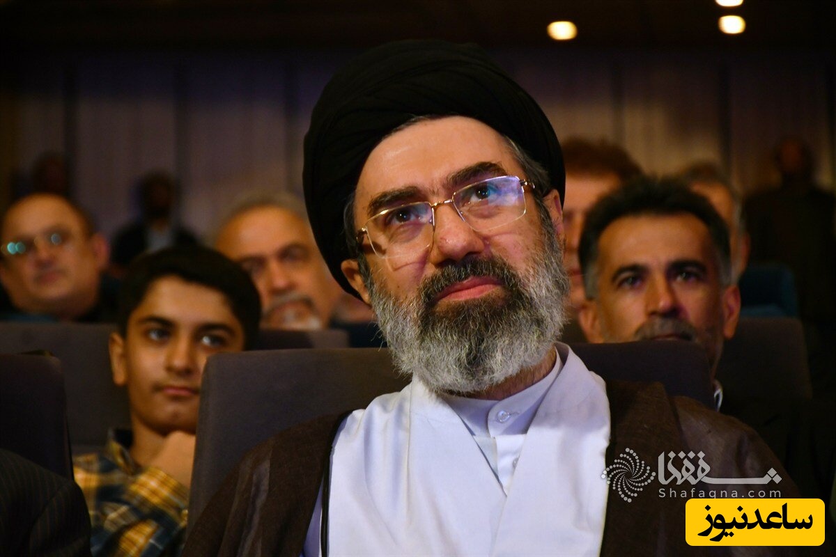 رهبر انقلاب