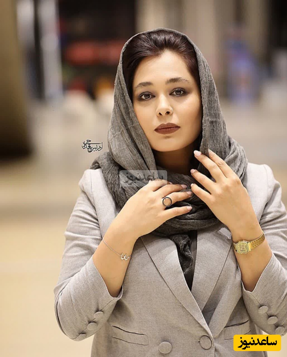 لباس مشکی جذاب ولی منشوری سانیا سالاری جنجالی شد!
خانم سالاری اینجارو با کجا اشتباه گرفتی؟!