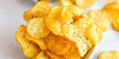 اگه این ویدیو رو به بچه‌هاتون نشون بدید، مطمئن باشید تا آخر عمر لب به چیپس نمی‌زنن!