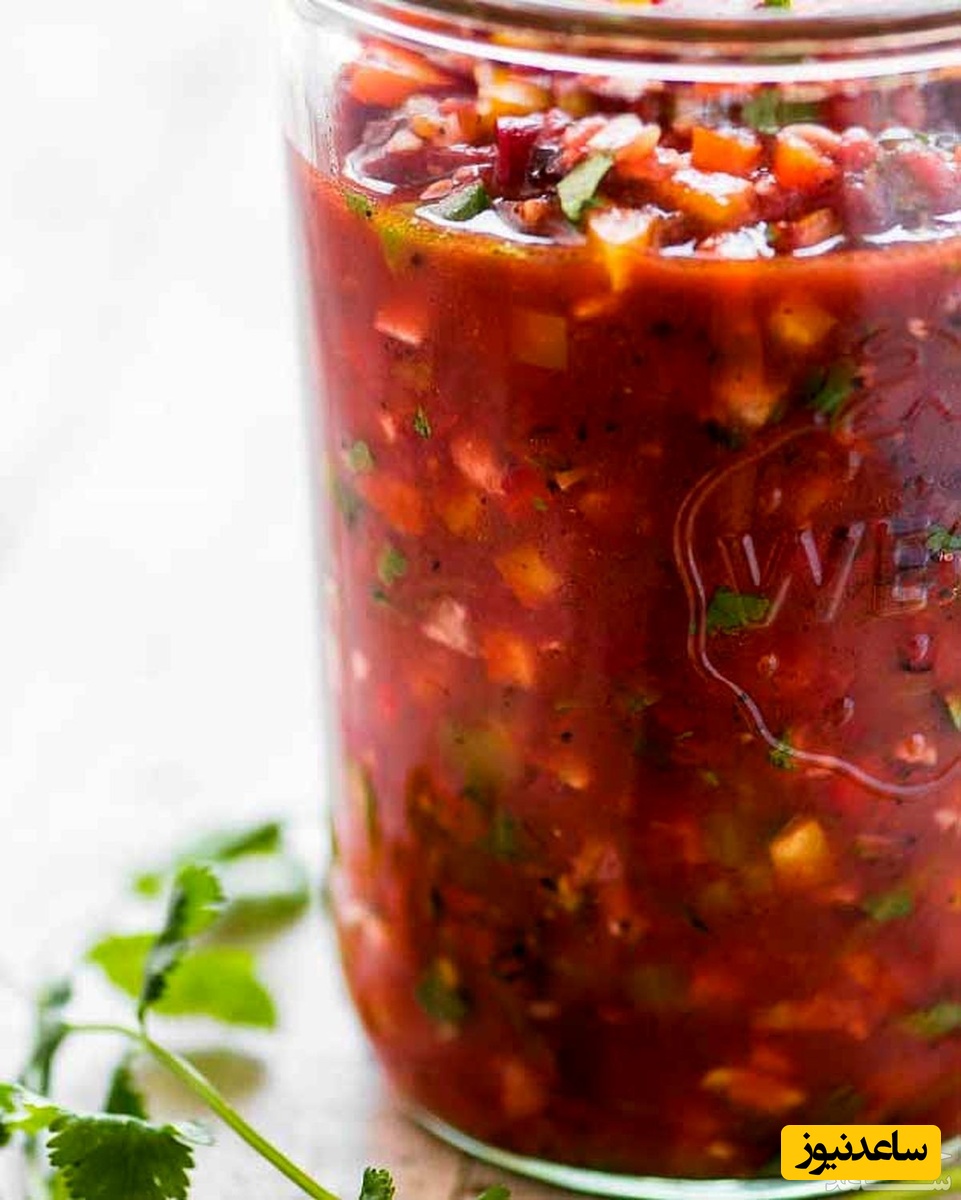 روش تهیه ترشی گوجه فرنگی یک روزه/ سه سوته ترشیتو آماده و نوش جان کن