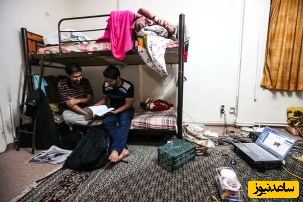 (ویدیو) طنز دانشجویی روز؛  وقتی خوابگاه پسرانه تبدیل میشه به مرکز ایده‌های خفن برای پیچوندن درس!؛ شمام اینجوری بودین؟