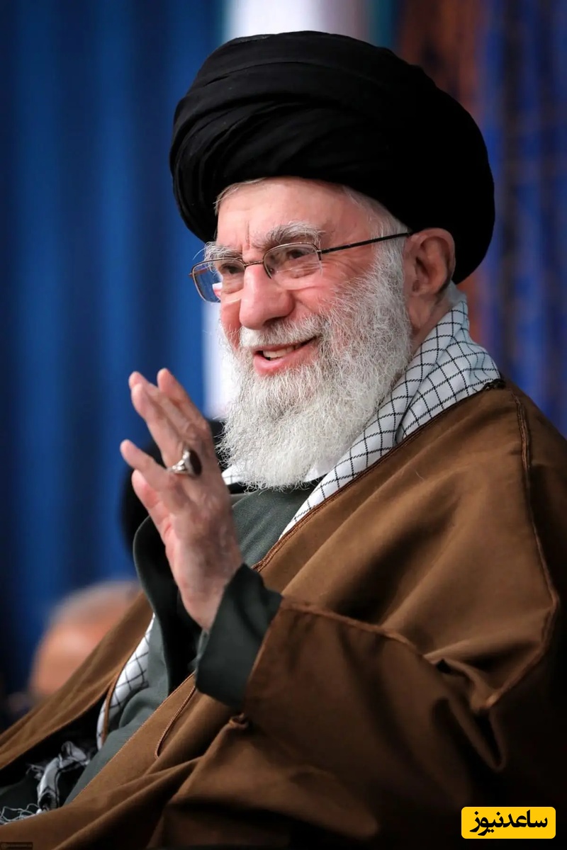 (ویدیو) رهبر انقلاب: تعبیر امروزی «جمهوری اسلامی» همان حکومت مدنظر میرزای نائینی است