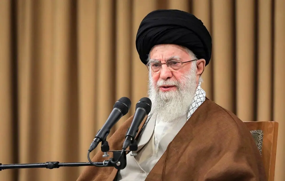 یادی کنیم از کنایه هوشمندانه رهبر شهید انقلاب  به برخی کشورهای همسایه «ارتفاع برج» معیار پیشرفت نیست، «ارتفاعِ اراده» معیار است!+فیلم