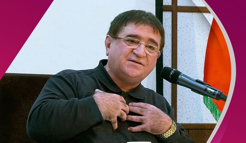 (ویدیو) دکتر محمود انوشه روانشناس محبوب: کارما عدالت است نه تقاص... روزگار پوستتو میکنه!