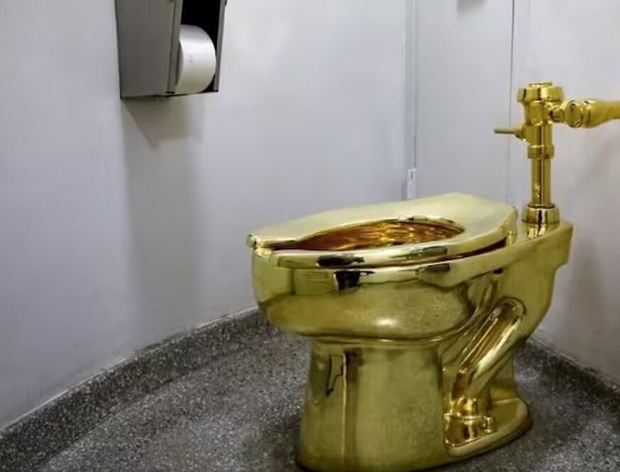(ویدئو) سرنوشت توالت طلایی 6 میلیون دلاری