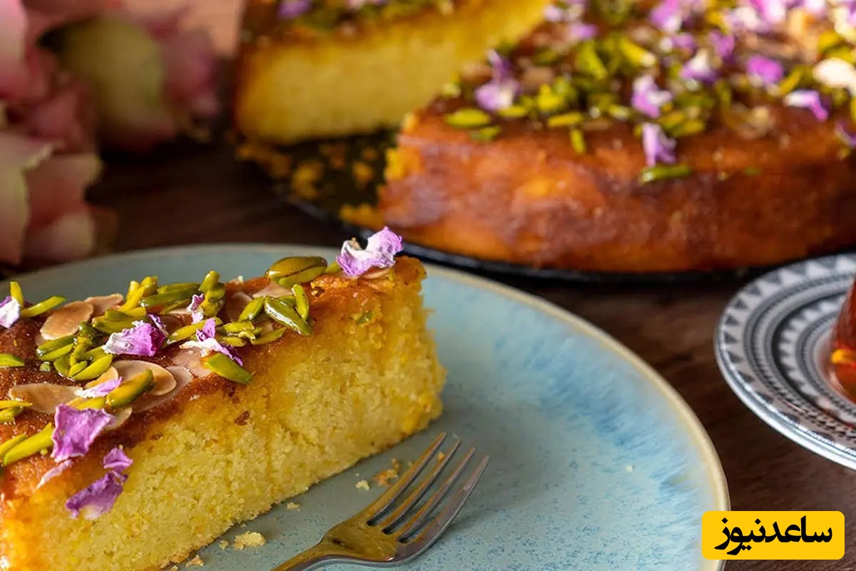 طرز تهیه کیک ماست زعفرانی فقط با چند ماده ساده؛ عصرانه‌ای که با چای معجزه می‌کند!