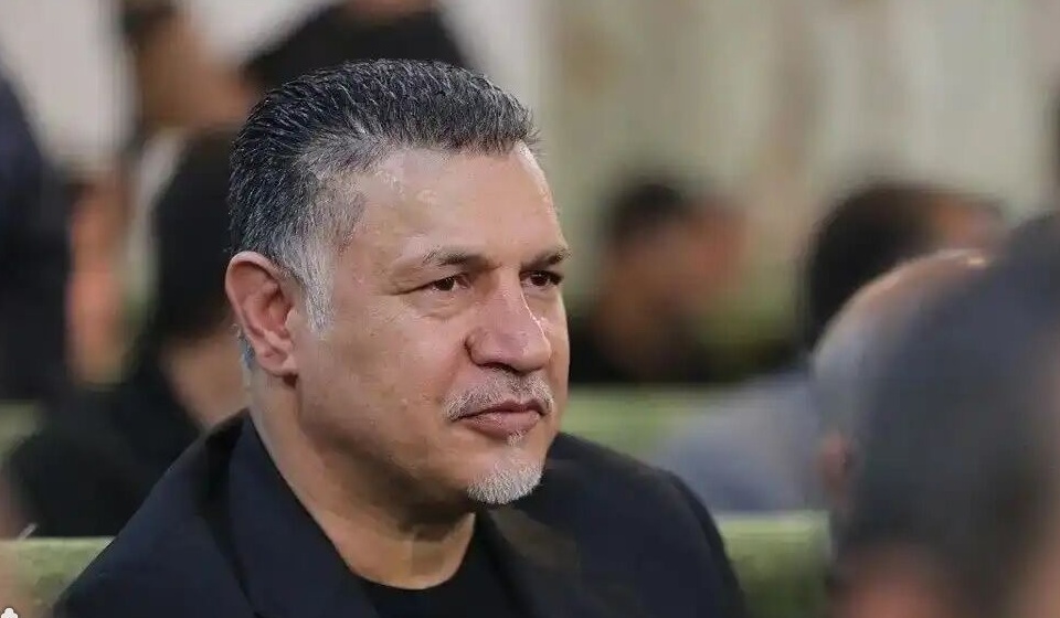 نوجوان سرطانی خطاب به علی دایی با اشک شوق : دیگر هیچ آرزویی ندارم❤