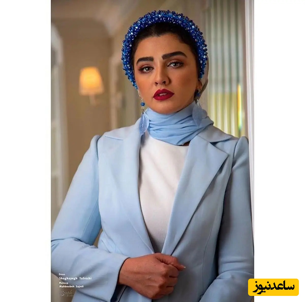 سلفی خاص سیما خضرآبادی لب پنجره در طبقات بالای برج!!!