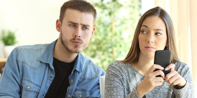 از کجا بفهمیم گوشی‌مان تحت کنترل و جاسوسی است؟