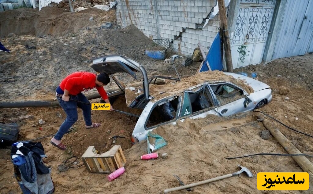 ماشین زیر خاک دفن شده