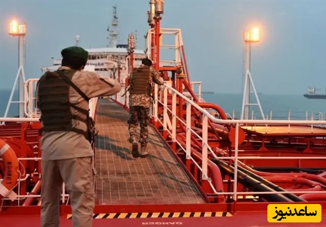 ببینید| هشدار دلهره‌آور نیروی دریایی سپاه به ناو آمریکایی: شلیک می‌کنیم! + ویدیو مکالمه