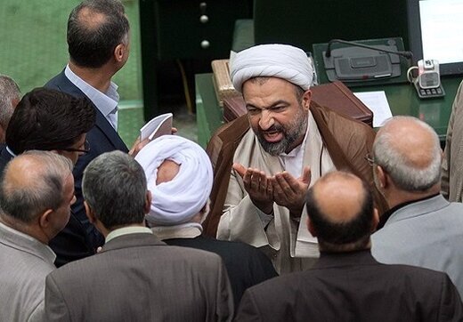 حمله حمید رسایی به محمد باقر قالیباف بعد از اخراج فاطمی امین از وزارت صمت با رأی مجلس