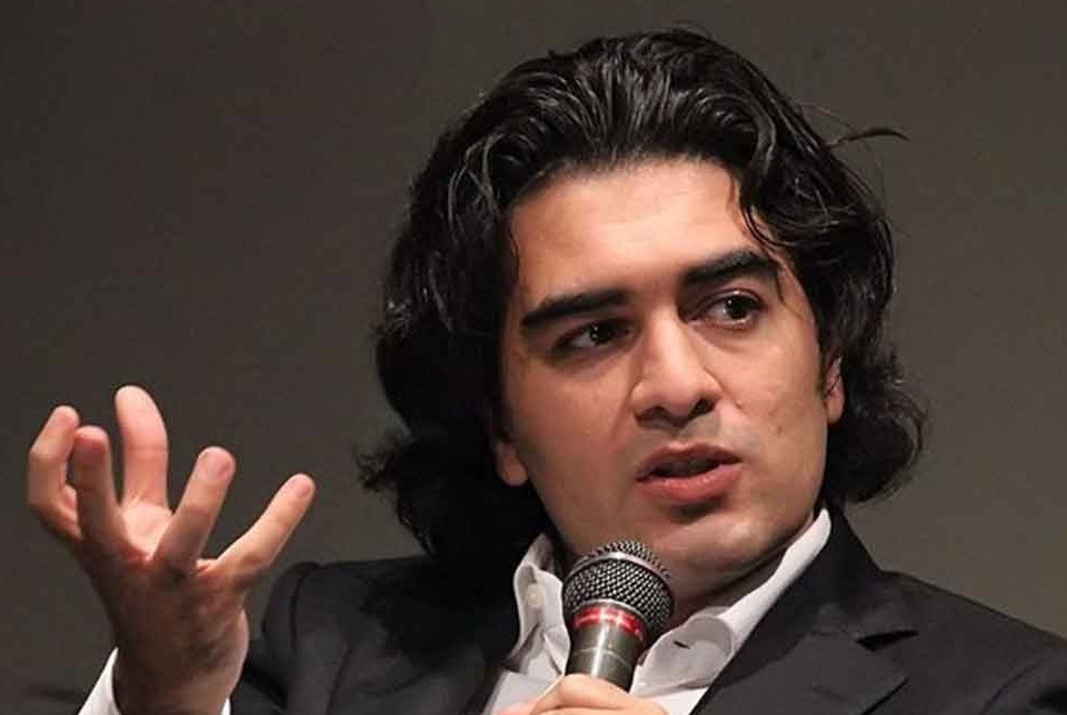 نگاهی به عکس زیرخاکی از کارت امتحانات نهایی سوم راهنمایی سامان احتشامی / معلومه از اون جغدای شب بیدار بوده!😂