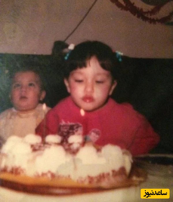 آناهیتا درگاهی