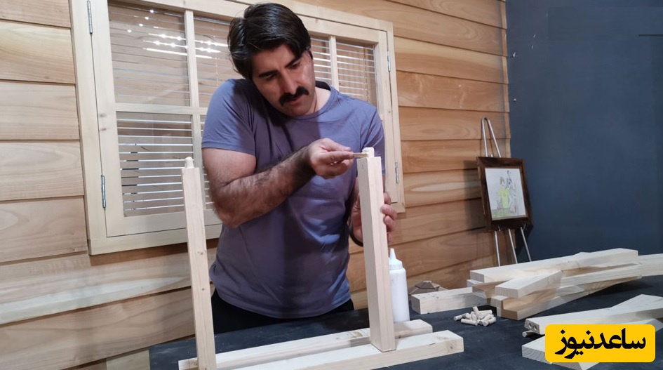 خلاقیت مشاغل؛ ابتکار منحصربفرد نجار خوش ذوق تبدیل صندلی فلزی مدرسه به صندلی گهواره‌ای + عکس/بهترین نجار خاورمیانه خودتی و بس👌