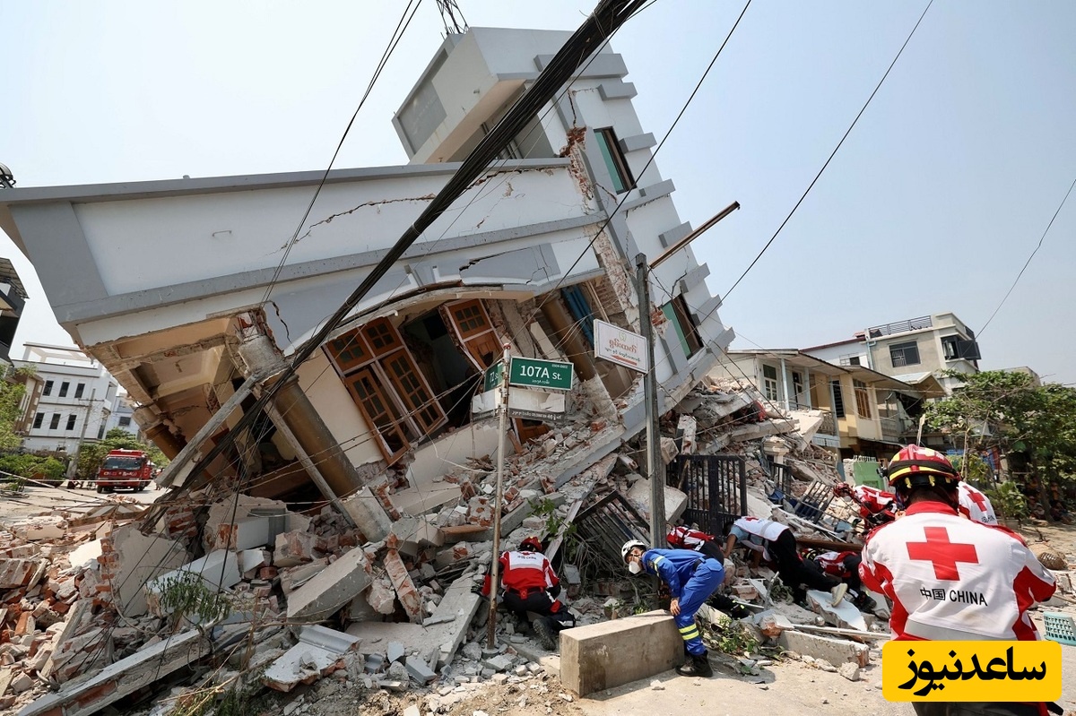 ببینید | لحظه وحشتناک وقوع زلزله 7.4 ریشتری دیشب در منطقه ساحلی + ویدئو