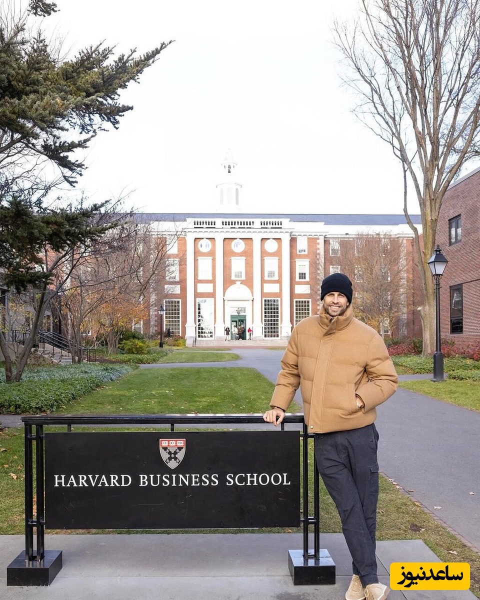 عکس | جرارد پیکه استاد دانشگاه شد!