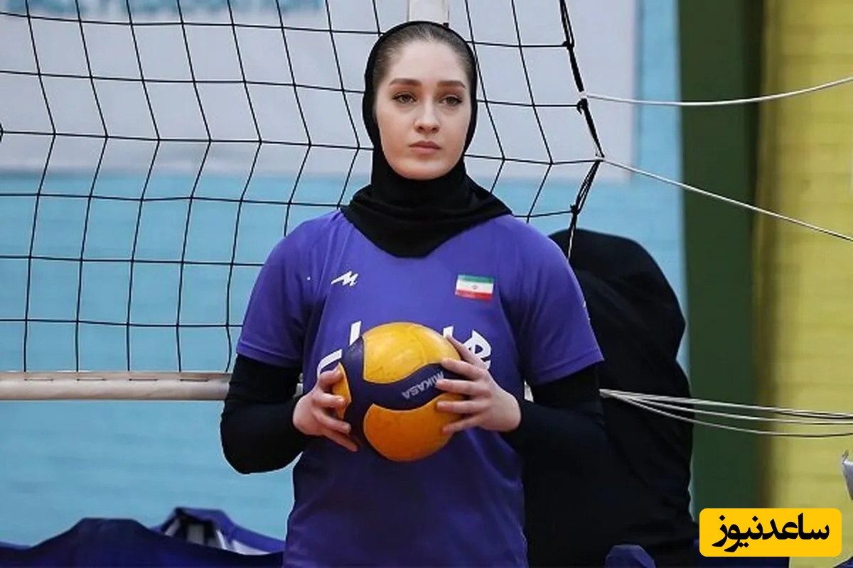 زیرخاکی؛ رونمایی از استایل دانشجویی آیتک سلامت کاپیتان چشم آبی والیبال ایران و رقیب زهرا گونش با مقنعه و عینک طبی در دانشگاه+عکس