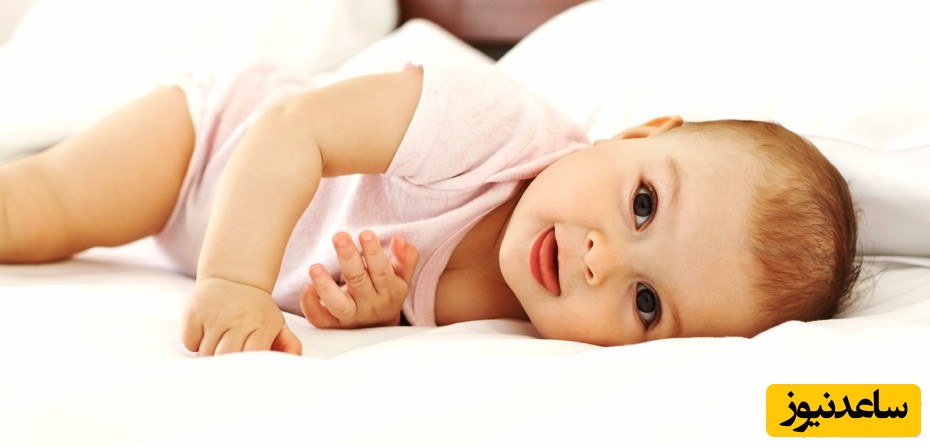 بیرون آوردن زبان در نوزادان