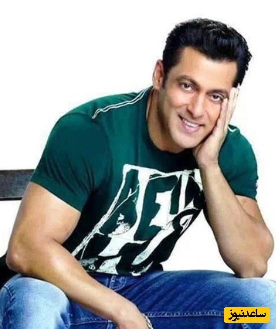 سلمان خان با بادیگارد مسلح در خیابان‌های هند