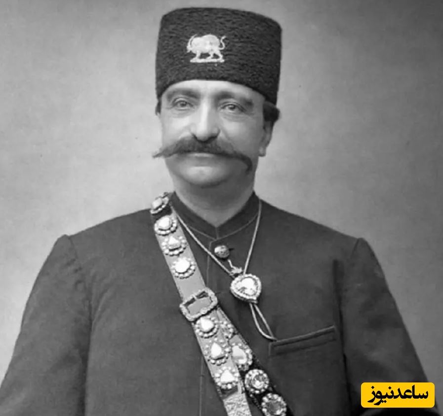 «درباریان در حال بردن پیکر ناصرالدین شاه به شهرری»؛ سال 1275