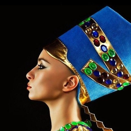 چهره‌ای که زمان را شکست داد؛ تصاویر نایاب از زیبایی ماندگار نفرتیتی در موزه برلین