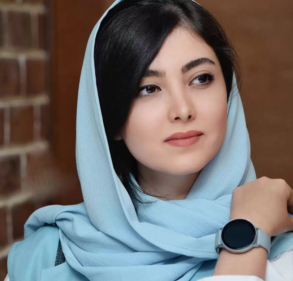 (عکس) اتاق خواب سبز و پرنشاط زیبا کرمعلی، رتبه‌ی 8 کنکور هنر و بازیگر فیلم‌های "لاتاری" و "دینامیت"