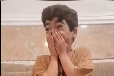 ویدئویی که اشک سنگ را درمی‌آورد؛ آخرین خنده‌های ماکان نصیری، تنها مفقودالاثر فاجعه مدرسه شجره طیبه میناب