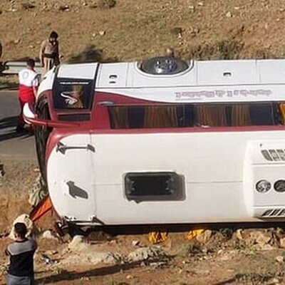 واژگونی مرگبار اتوبوس در خرم‌ آباد