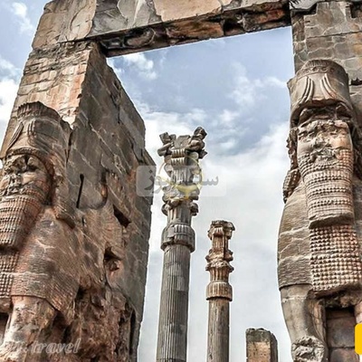 عکسی نایاب از "تخت جمشید" به روایت ناصرالدین شاه؛ گنجینه‌ای از تاریخ در آلبوم‌های خصوصی شاه قاجار