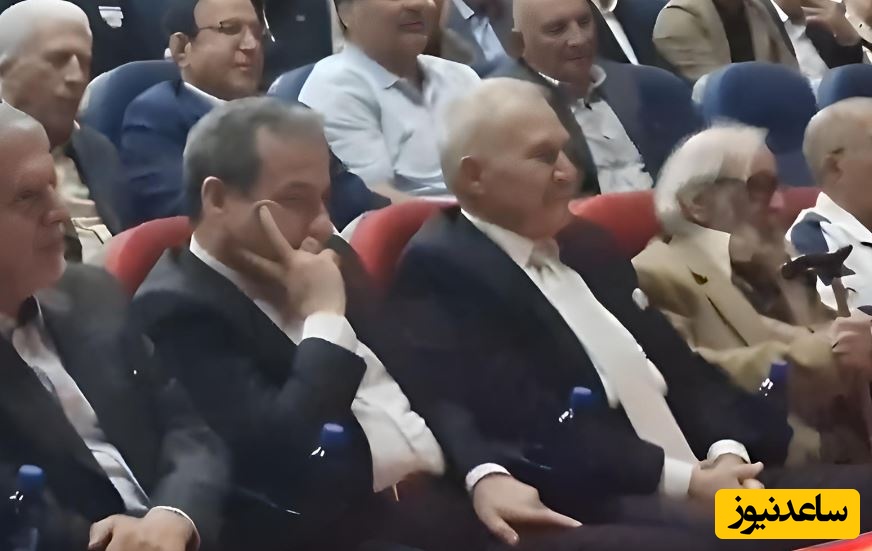 اجرای آهنگ ممنوعه باز منو کاشتی رفتی درحضور عباس عراقچی، علی پروین و وزیر میراث فرهنگی در مراسم بزرگداشت پیشکسوت فوتبال ایران+فیلم