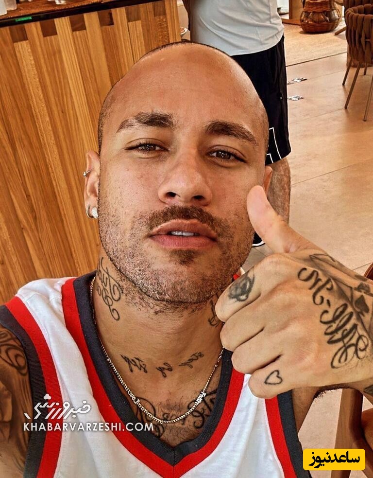 نیمار با سر تراشیده