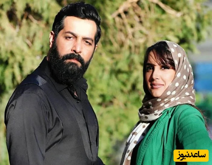 نگاهی به چیدمان آنتیک منزل نسیم باقریان «الناز مافی در سریال بچه مهندس»/ صندلی راک چوبی، طلاکوب روی دیوار، کتابخونه پُر، مبلمان راحتی، عتیقه ها، گل برگ عبایی و...