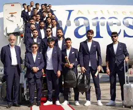 یوزهای خوش تیپ ایرانی وارد قطر شدند/ فیلمی که کنفدراسیون فوتبال آسیا از تیم ملی ایران منتشر کرد