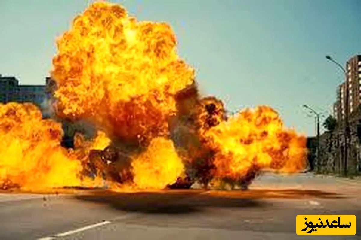 فیلم لحظه انفجار خودرو در میانه یک بزرگراه