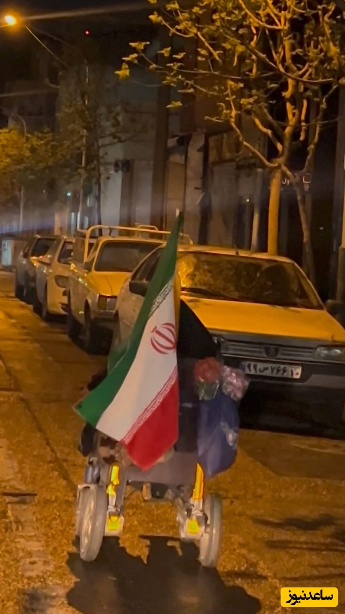 حاج خانم هشتاد ساله‌ تنها در خیابان، اما با لشکری از امید؛ دیدار اتفاقی با مادر انقلابی